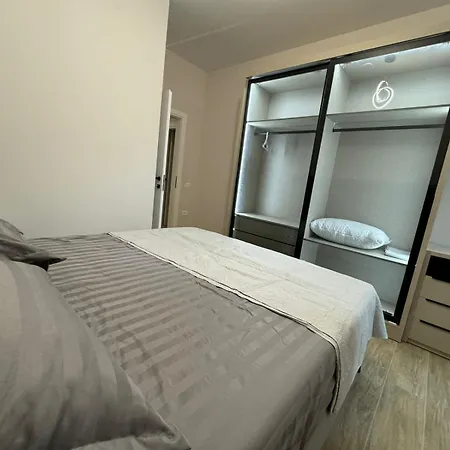 Isla's Luxurious Seaside * Durrës