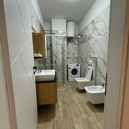 Isla's Luxurious Seaside Appartamento *