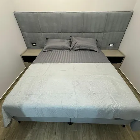 Appartamento Isla's Luxurious Seaside Durrës