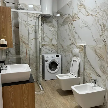 Isla's Luxurious Seaside Appartamento *