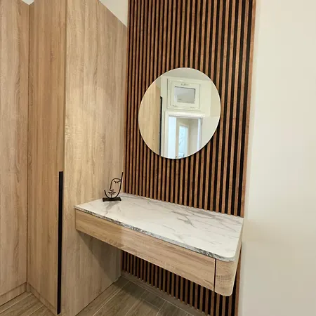 Isla's Luxurious Seaside Appartamento *